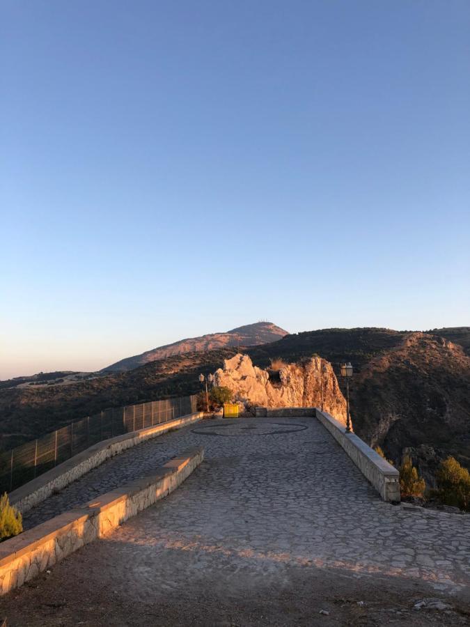 Casa Paradiso Castronuovo di Sicilia Exterior foto